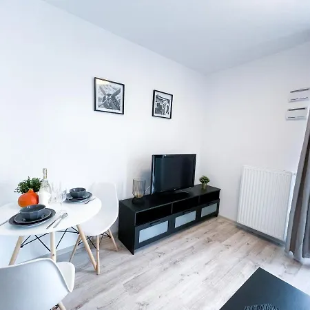 Apartment Superapart Wilenska Apt29 - Komfort Na Warszawskiej Pradze *
